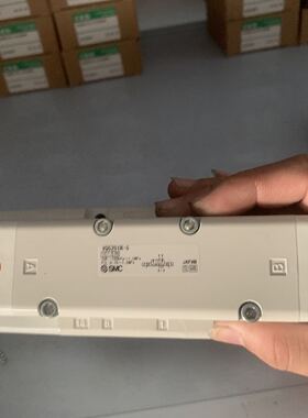 SMC VQ5201R-5 电磁阀 原装正品 全新