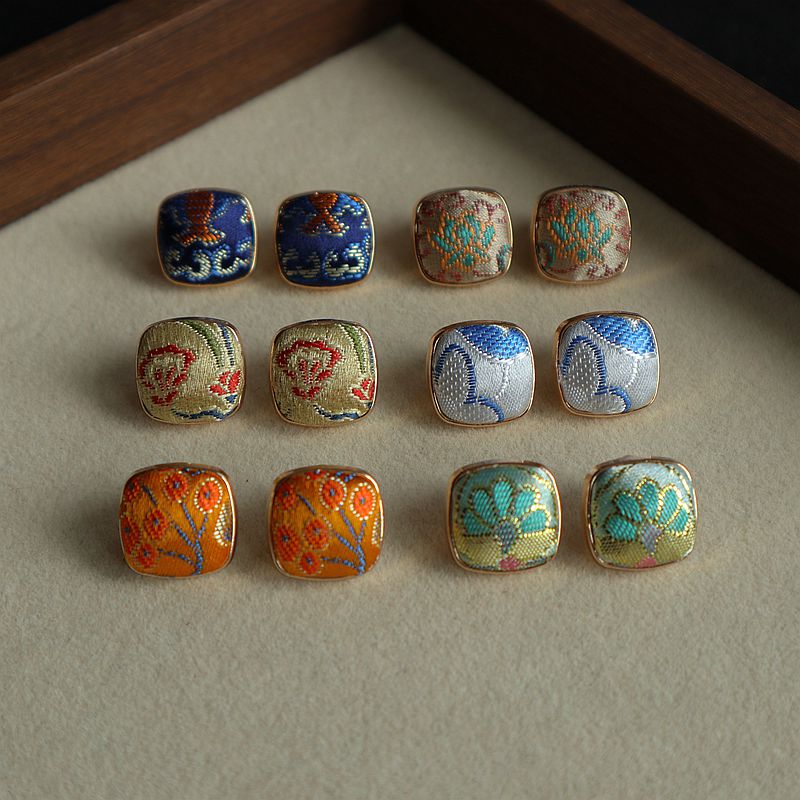 宋锦手工制作方形耳钉国风式古典旗袍马面裙搭配925银针耳饰成品