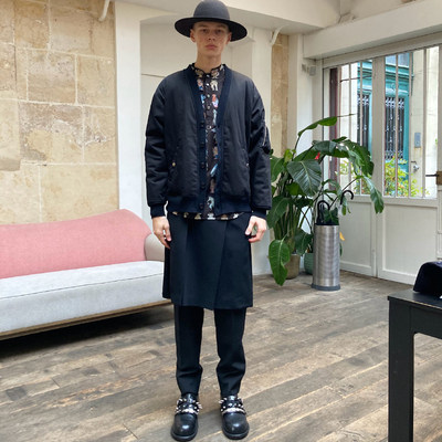 Undercover 系扣充棉夹克（黑色） | triplemajor