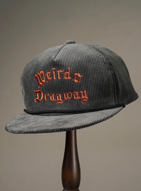 Weirdo 刺绣图案灯芯绒棒球帽（黑色/橘色） | triplemajor