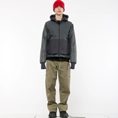 GR10K 拼色拉链马甲 triplemajor