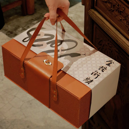 2026新年饼干手提盒糯米船雪花酥包装盒太妃糖曲奇盒牛轧糖果礼盒