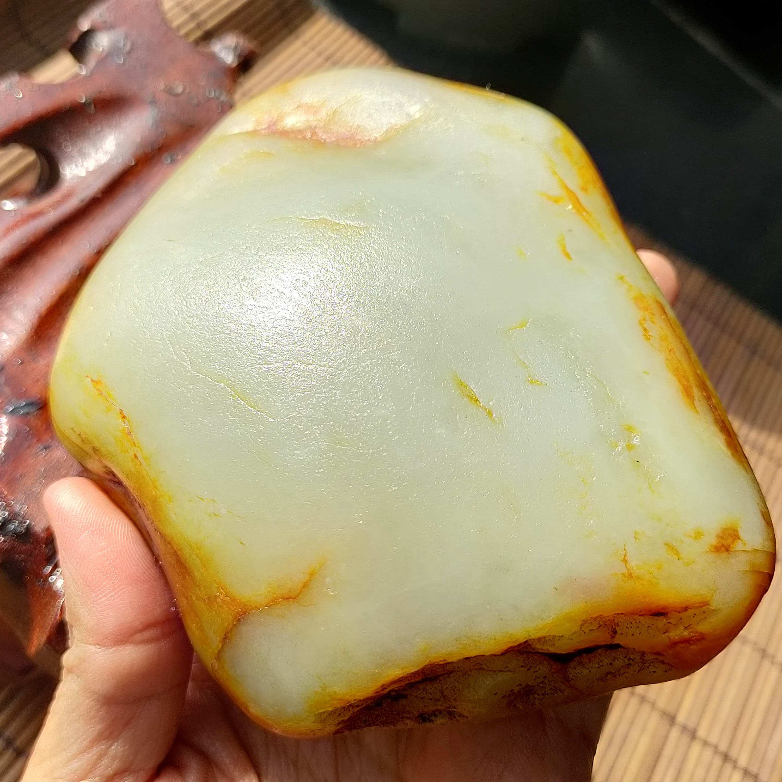 643g新疆和田籽料原石摆件 天然青白玉黄皮手镯料无修籽玉原石