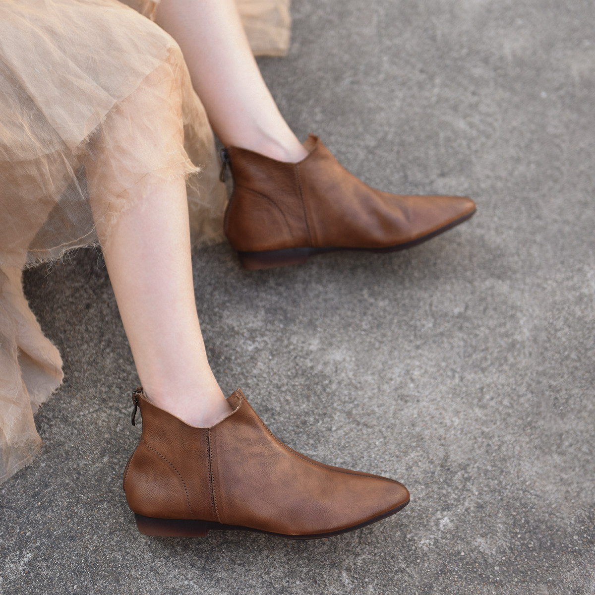 Artmu阿木原创复古尖头美拉德靴子平底短靴2025新款爆款棕色踝靴