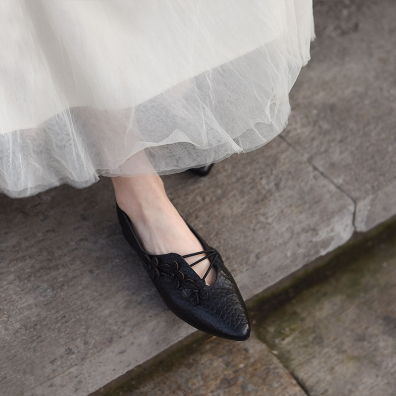 Artmu阿木原创复古花朵尖头单鞋子女2024新款爆款奶奶鞋妈妈鞋