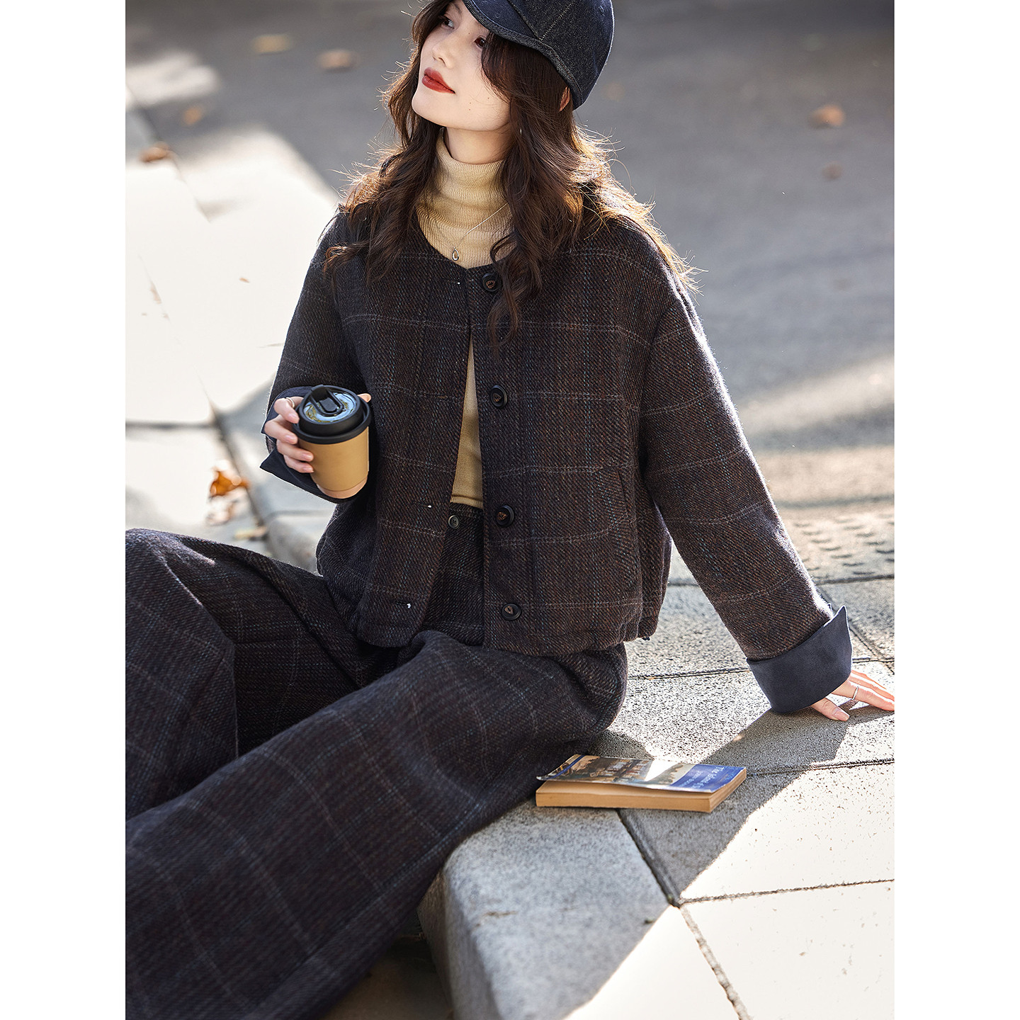 苏醒的乐园格子圆领毛呢羽绒服外套长裤套装2025年冬季女装两件套,女装/女士精品,时尚套装,淘宝优惠券,粉丝福利购,淘宝优惠卷