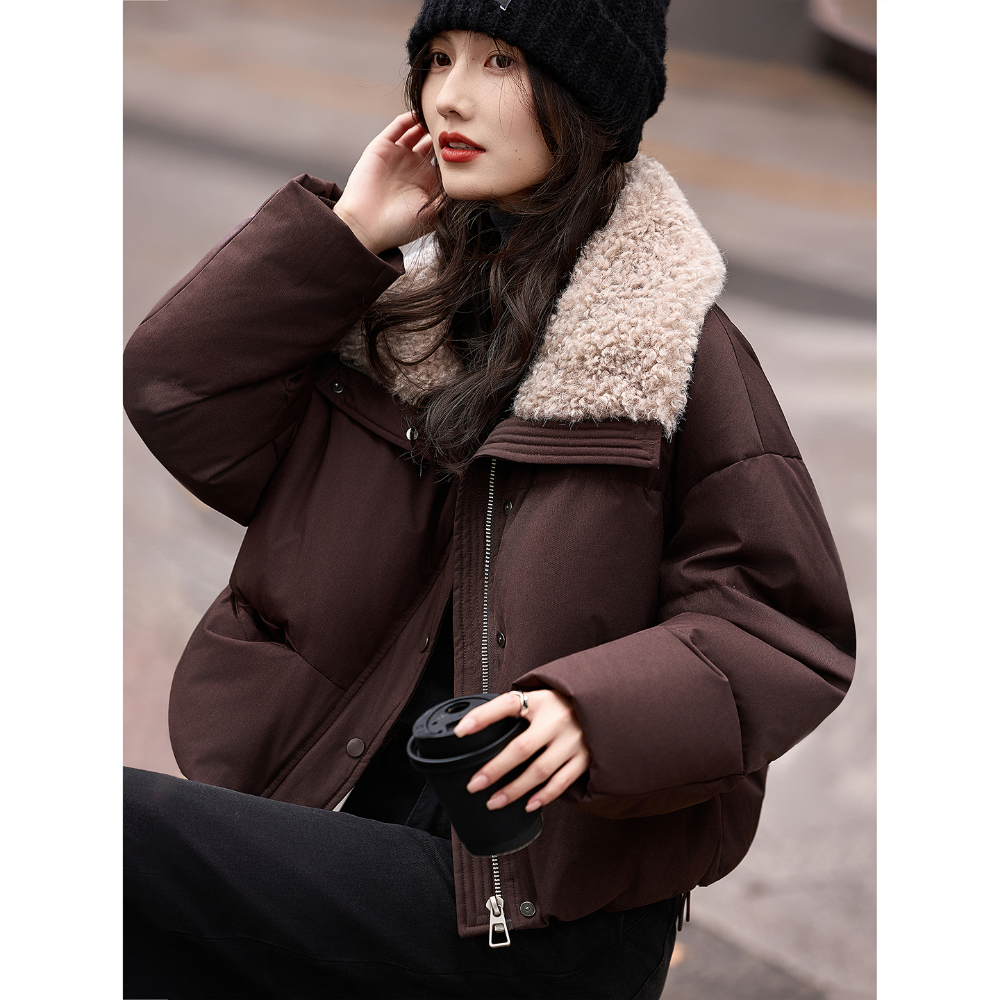 加绒加厚毛绒翻领羽绒服