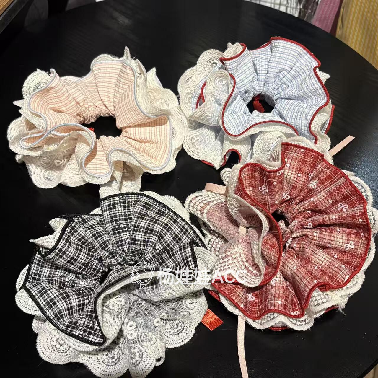 630410韩国东大门Trois de LEI新款甜美复古风格纹百搭款蕾丝发圈