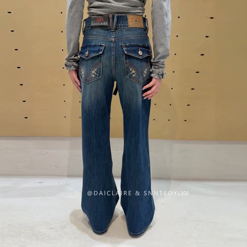 代嘉儿L306直筒喇叭牛仔裤女2026秋蓝色高腰双粒扣显瘦弹力筒喇裤