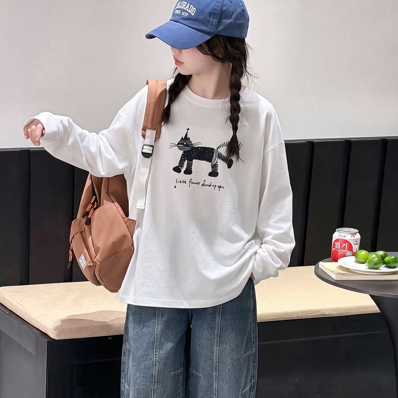 女童白色纯棉长袖圆领T恤打底