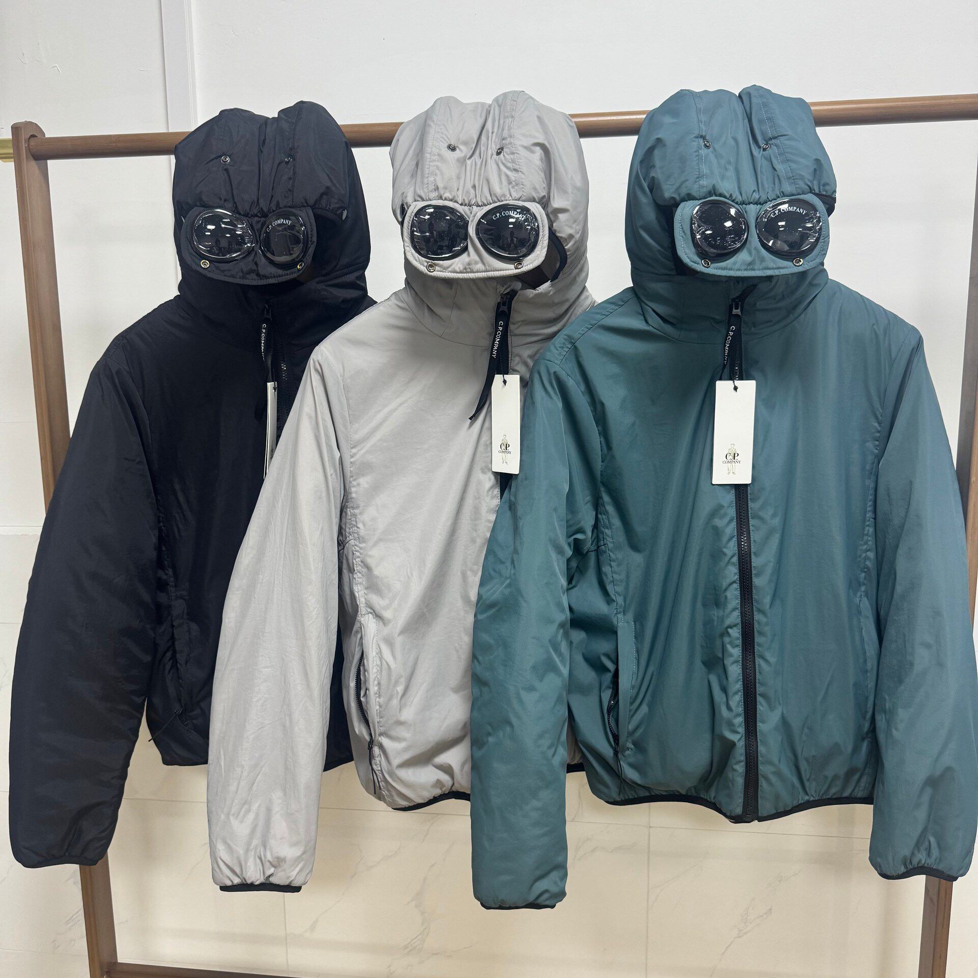 CP男女连帽风衣短款冬加厚保暖帅气拉链外套户外羽绒棉服Company