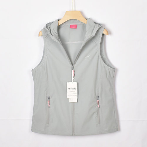 外贸尾单户外运动速干马甲夏季薄款单层连帽背心女士骑行徒步坎肩