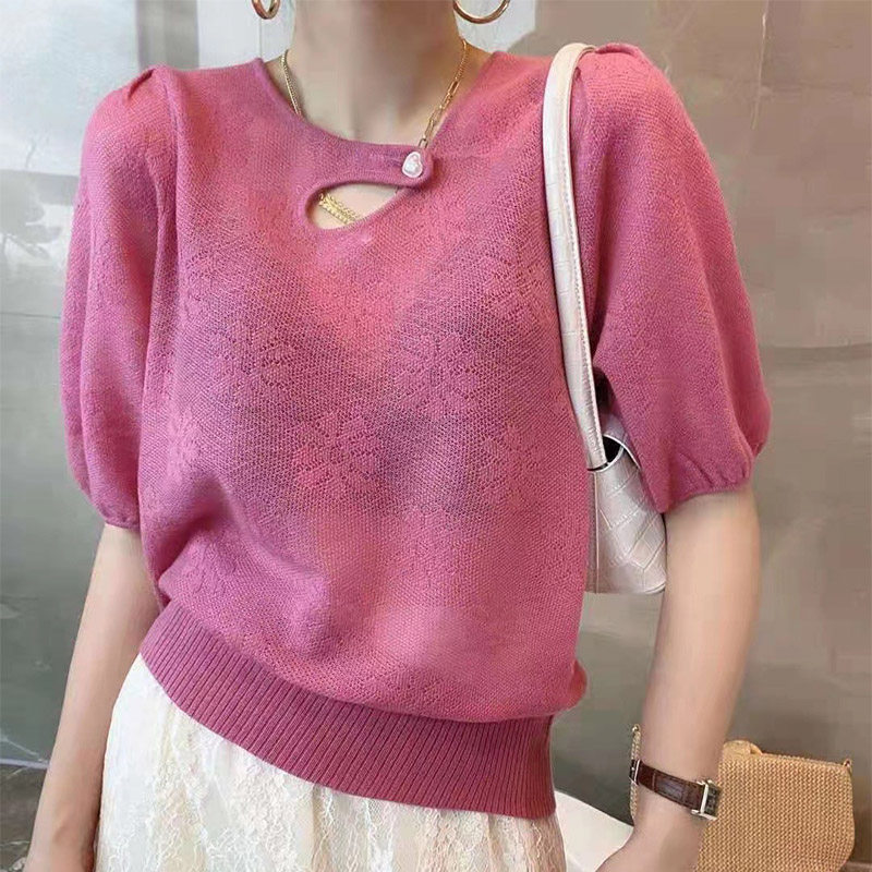 赵四小姐秋季超细羊毛针织衫漏肩印花打底衫宽松上衣女短款内搭薄
