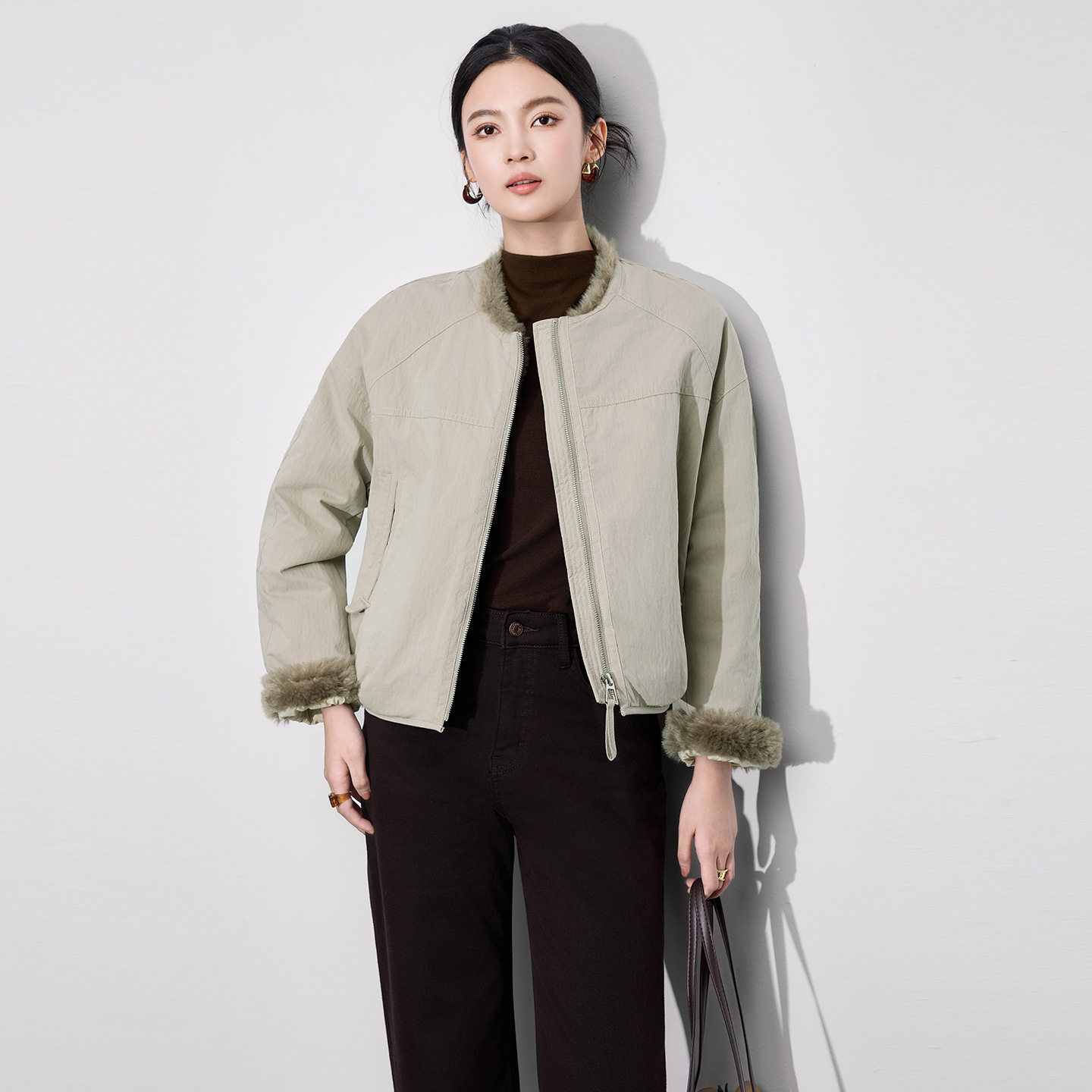 复古毛毛拼接90%白鸭绒羽绒服