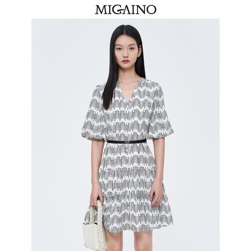 Migaino曼娅奴优雅连衣裙女2023年夏季新款V领收腰短裙MN22DB128
