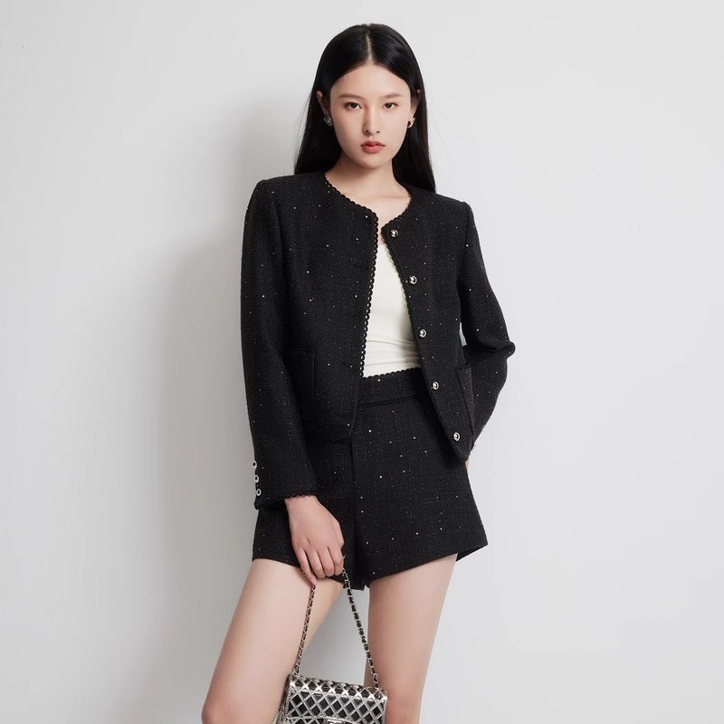 曼娅奴女装2025春季新款复古高级