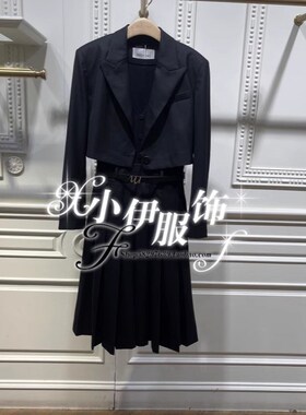 曼娅奴2024年冬装新款两件套外套加连衣裙套裙连衣裙 MO42DC021