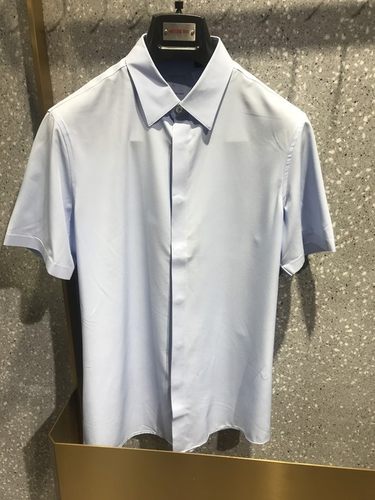 依文诺丁山男士小码特价隐扣暗扣弹性免烫蓝色半袖短袖衬衫1380元
