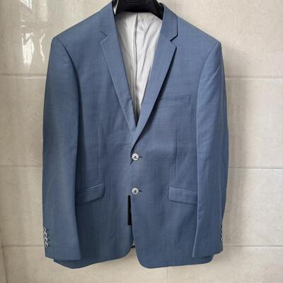 依文男士意大利TrabaldoTogna1840纯羊毛蓝绿色西服吊牌价3480元