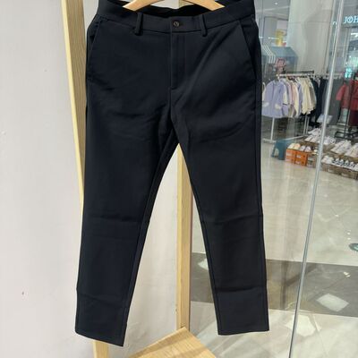 依文男士商务高端秋款锦纶氨纶免烫弹性黑色休闲裤吊牌价1180元