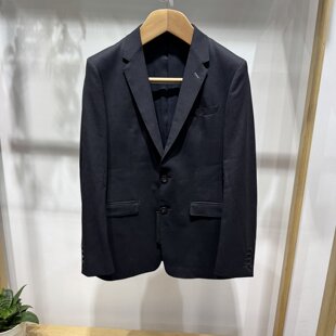 依文诺丁山男士商务意大利BOTTOgiuseppe羊毛面料黑色西服4980元