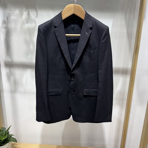 依文诺丁山男士商务意大利BOTTOgiuseppe羊毛面料黑色西服4980元