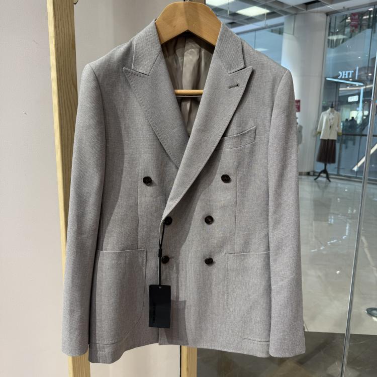 依文诺丁山男士商务高端春秋戗驳领卡其色休闲西服专柜同款2780元