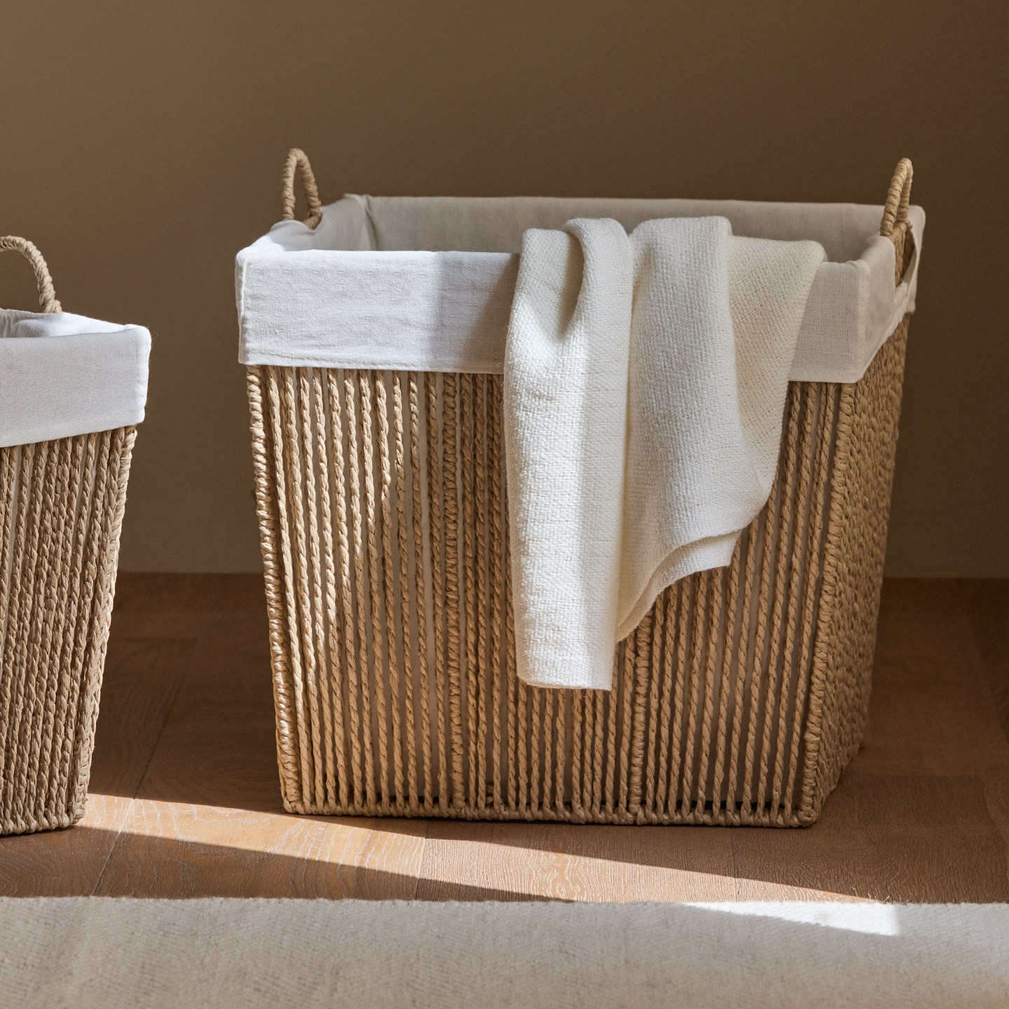 家用衣物储物筐手工藤编零食收纳筐桌面玩具箱杂物编织框脏衣服篮,收纳整理,脏衣篮,淘宝优惠券,粉丝福利购,淘宝优惠卷