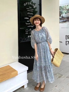 韵芭莎圆领一字肩中袖碎花连衣裙女2024夏季抽绳收腰显瘦复古长裙