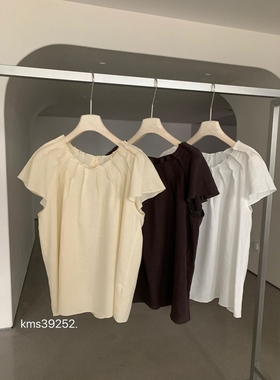 卡蔓诗30252韩系压褶圆领小众飞飞袖衬衫女2025夏季气质显瘦上衣