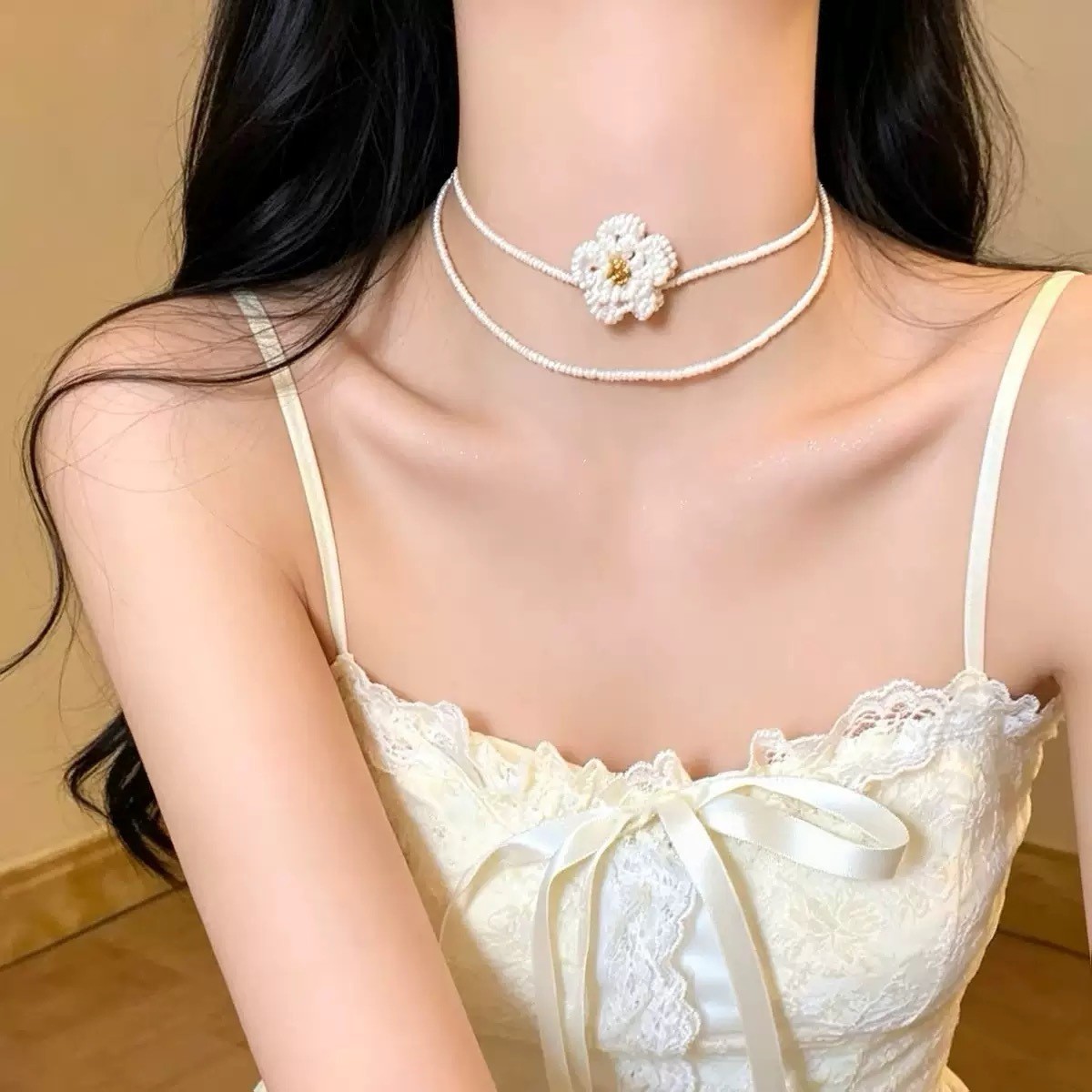 法式手工串珠白色山茶花项链女米珠锁骨链复古甜美配饰颈链圆珠链