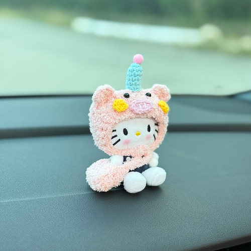 2025新款汽车仪表台中控台车内装饰品卡通毛绒可爱玩偶车载摆件