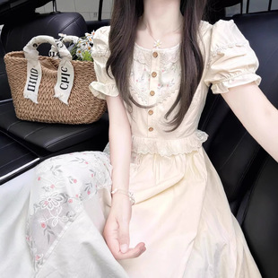 法式千金风连衣裙通勤生日微胖女生设计感公主裙蕾丝收腰长裙子女