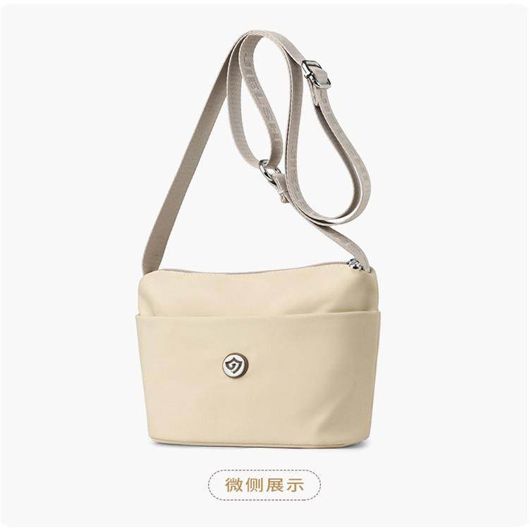 女士小包包2026新款时尚尼龙潮单肩小包休闲轻便牛津布腋下斜挎包