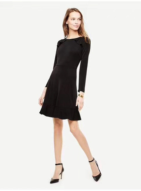 欧美Ann Tayl*or  2024秋 气质弹力修身圆领荷叶边收腰 a型连衣裙