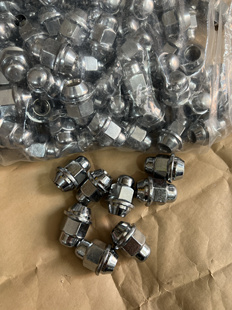 红旗EQM5汽车轮胎螺丝轮毂螺丝eqm5车轮螺母固定螺帽一体改良防脱