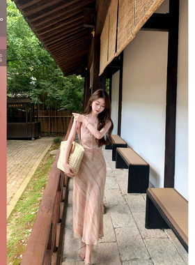 佐佐家小个子法式复古晕染条纹V领收腰长裙子夏季女显瘦连衣裙