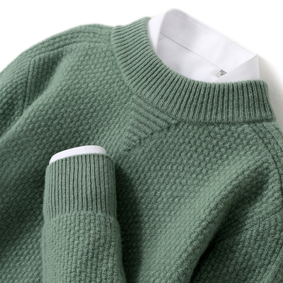 冬暖雪貂套头羊毛衫半高圆领