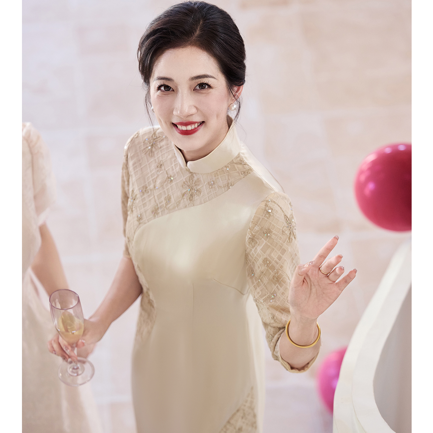 喜妈妈参加婚礼结婚礼服