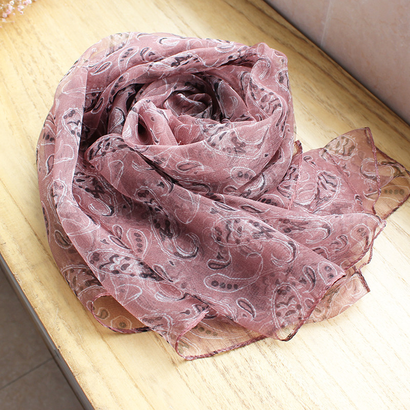真丝丝巾秋款洋气时尚百搭春秋女士新款桑蚕丝围巾长款薄款纱巾