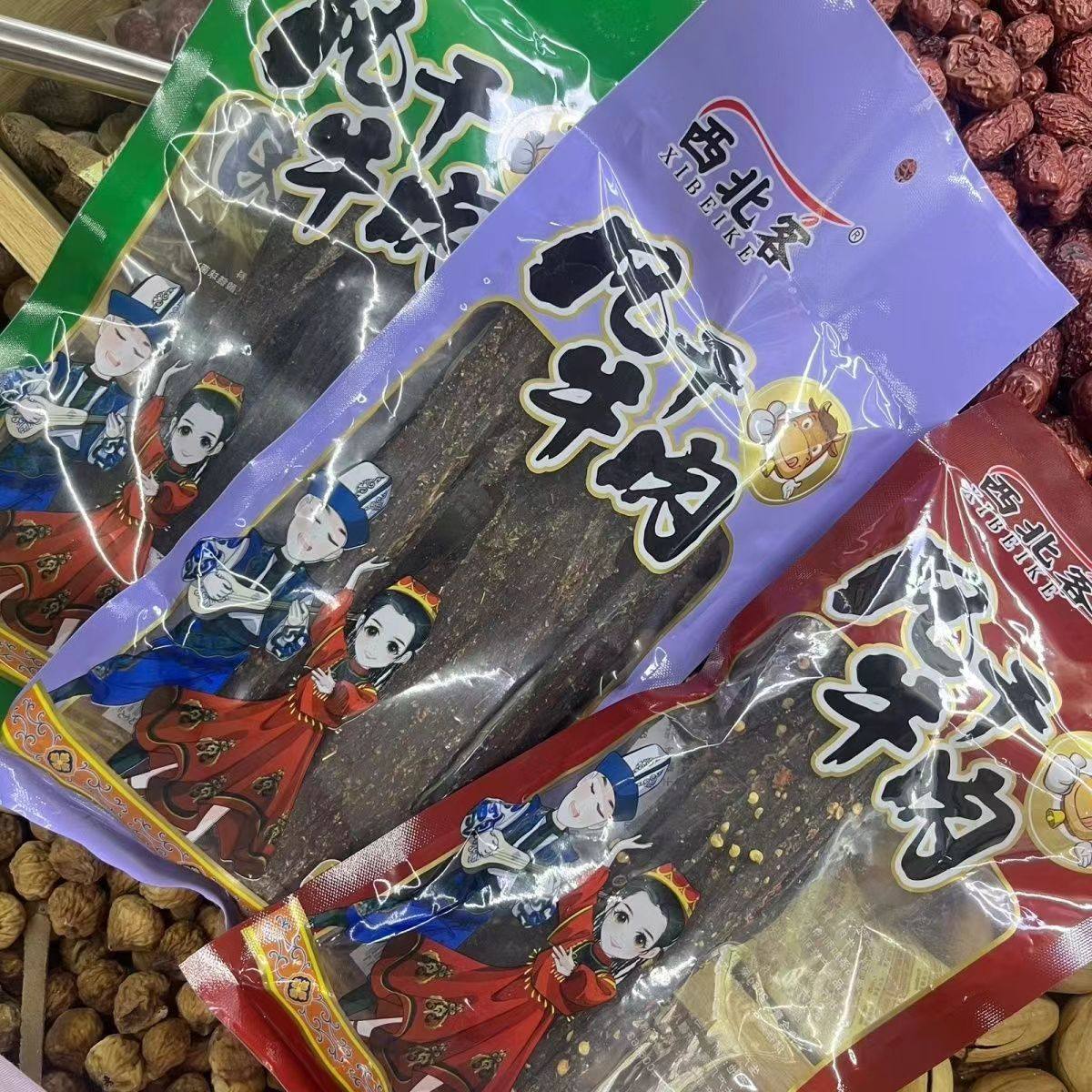 新疆特产风干手撕耗牛肉干有嚼劲零食孜然麻辣味正宗牦牛肉干特产
