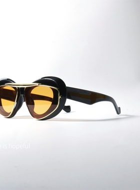 轻奢风猫眼形状太阳眼镜