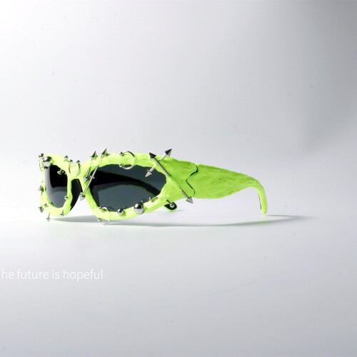 摇滚风格小众铆钉UV400朋克墨镜