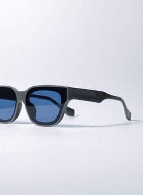 韩版极简风格蓝色墨镜UV400防紫外线辐射百搭gm款式个性太阳眼镜