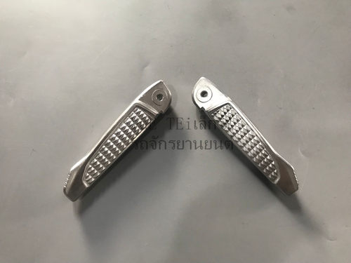 原装进口LEAD125 lead125 泰一后脚踏 后脚踏支架 13-20年