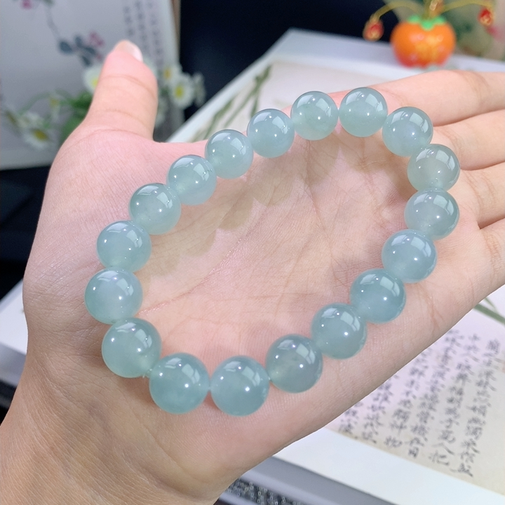 翡翠冰晴绿手串卡11