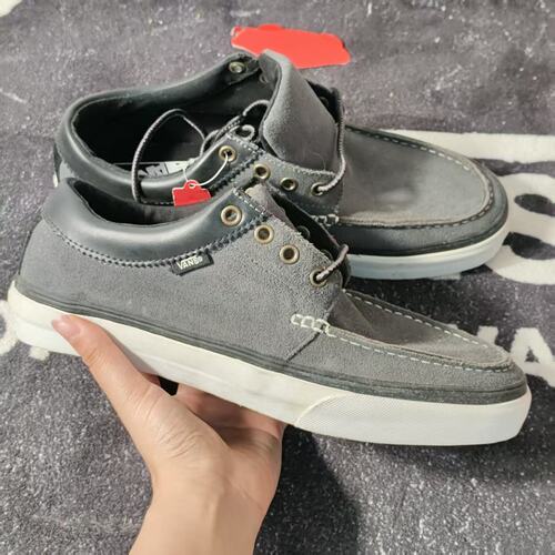 Vans灰色翻毛皮拼接皮面低帮船鞋复古休闲工装帆布鞋VN000NJI71F