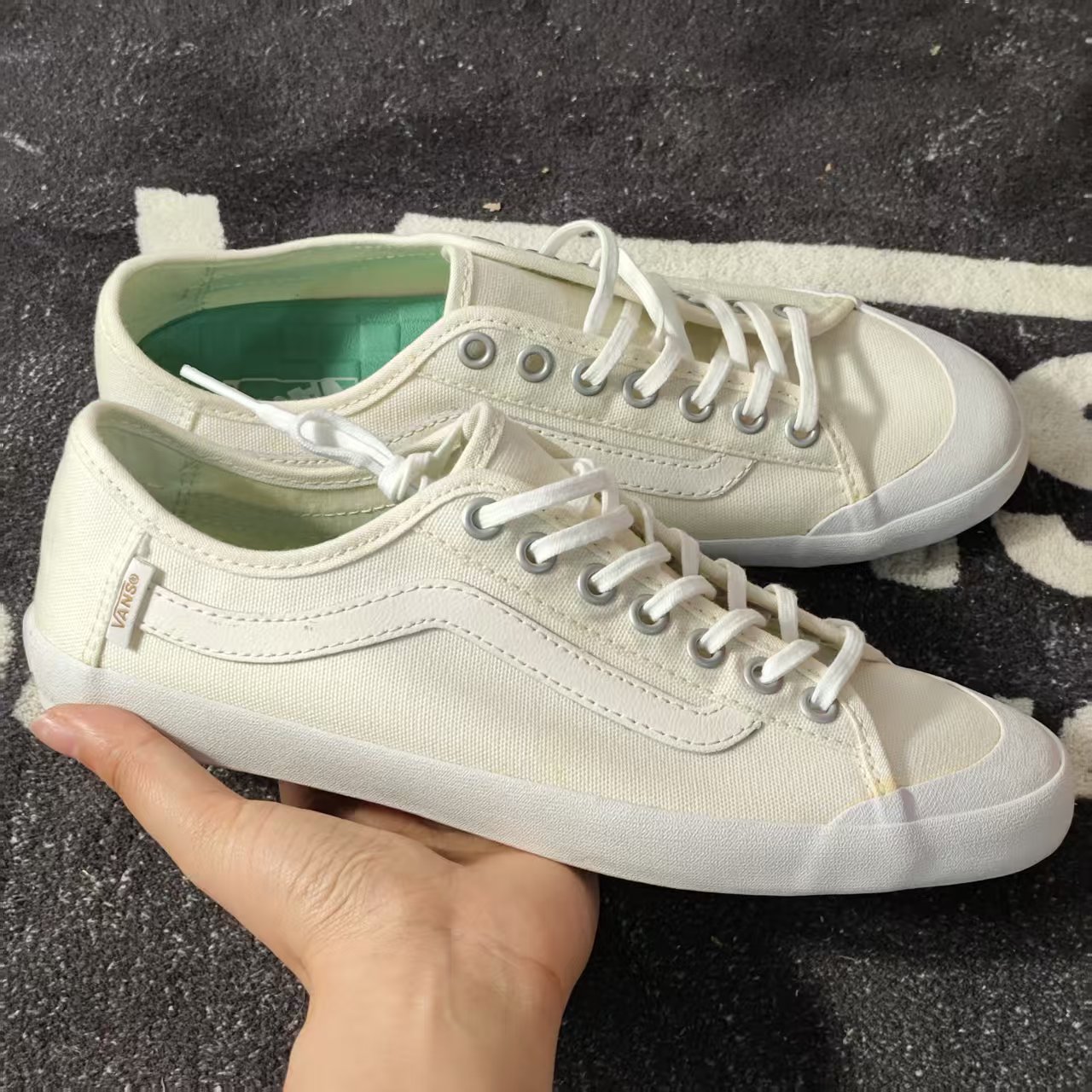 Vans OldSkool米白包头帆布鞋清新薄荷绿内底低帮板鞋VN000ZTWFS8