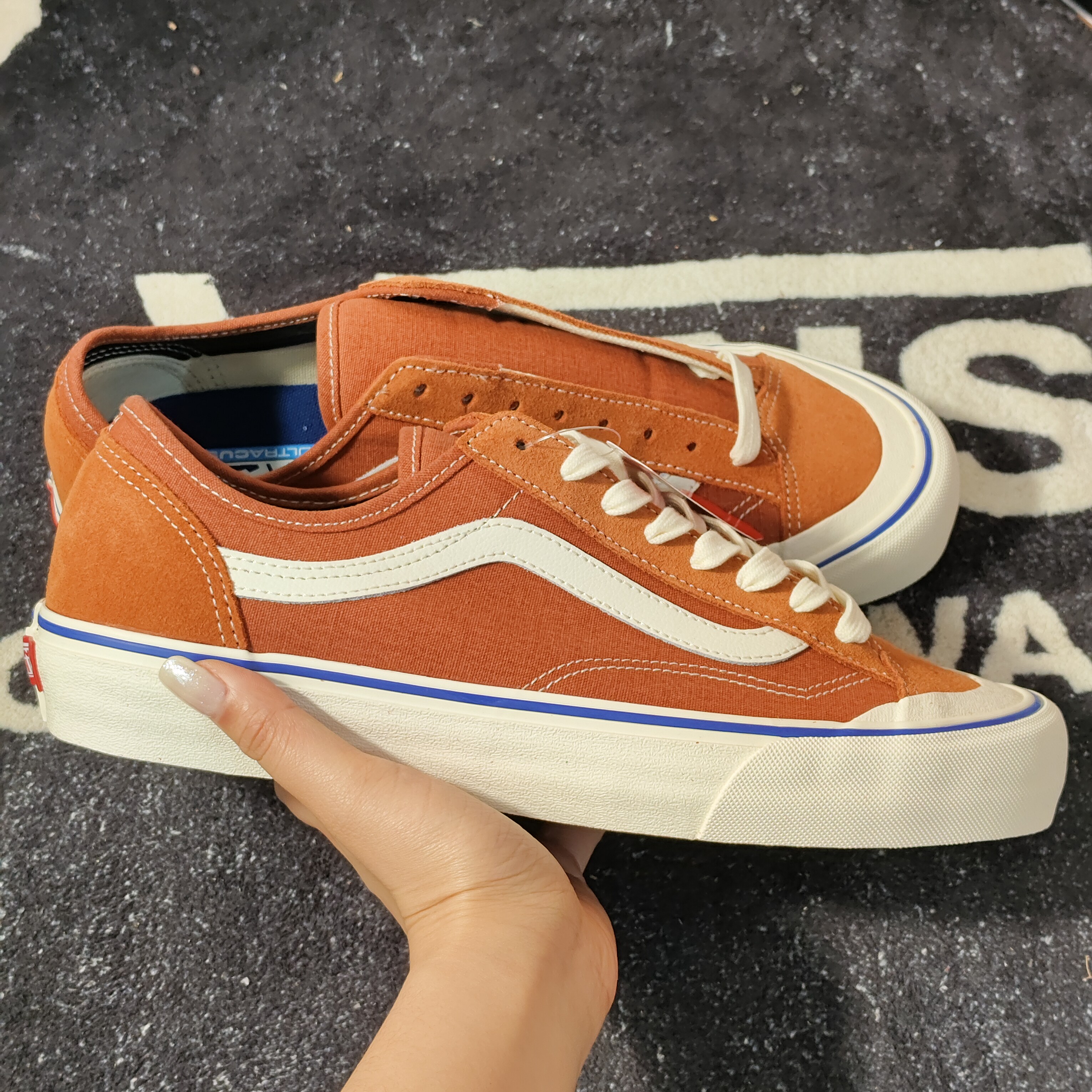 Vans Style36SF脏橘色低帮休闲帆布鞋男女同款VN0A3MVLVLA