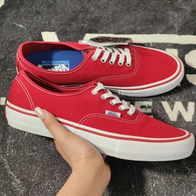 VANS范斯Authentic红白色低帮休闲帆布鞋VN0A3479FRV